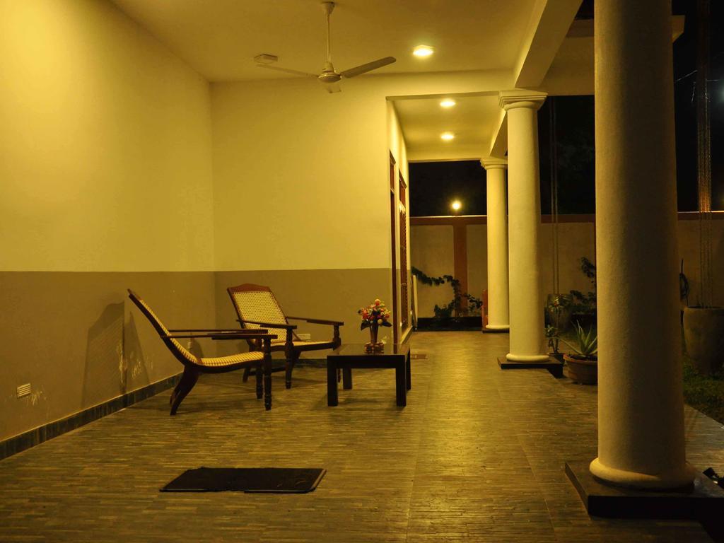 Helis Place Unawatuna Ngoại thất bức ảnh