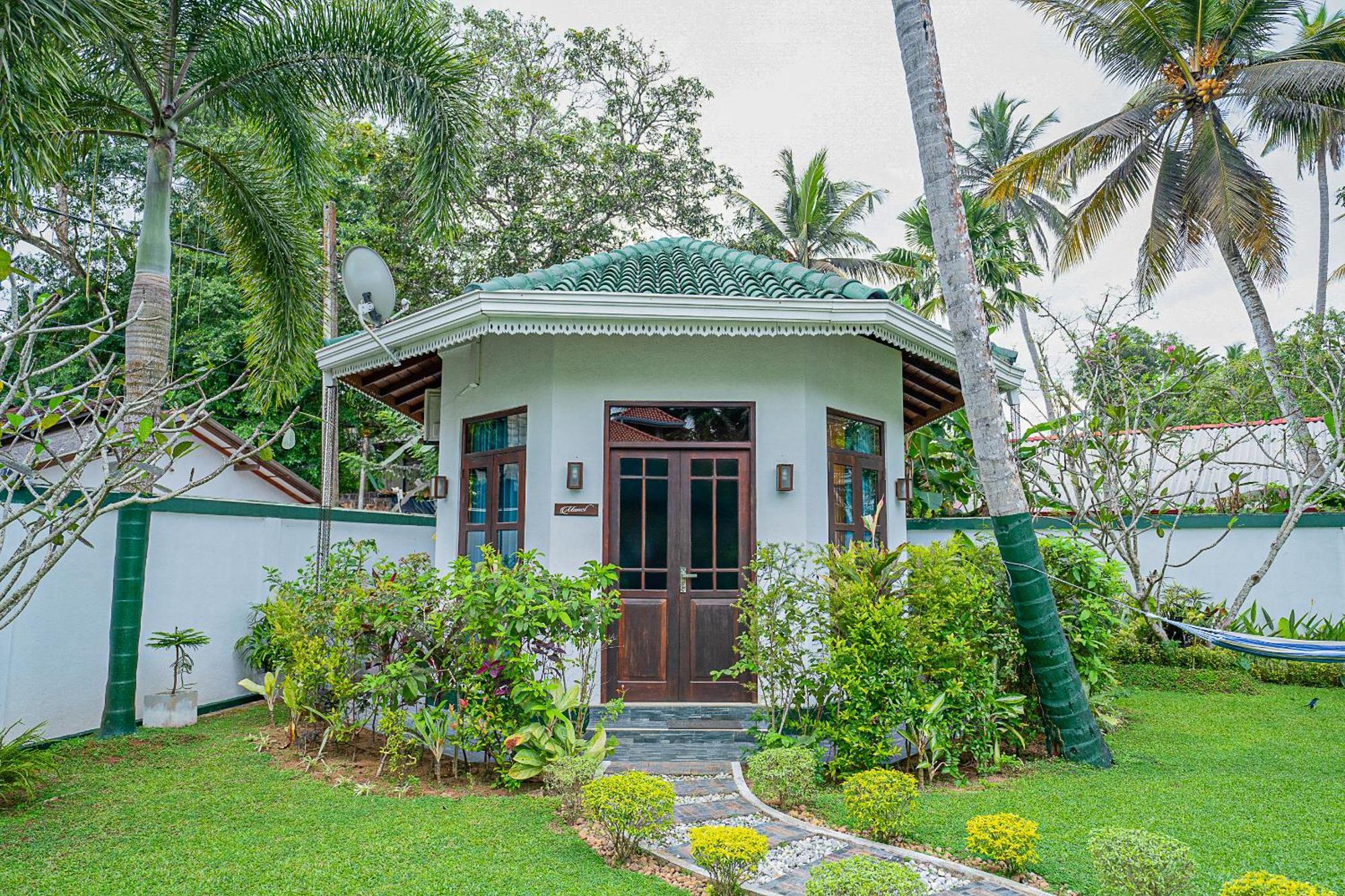 Helis Place Unawatuna Ngoại thất bức ảnh