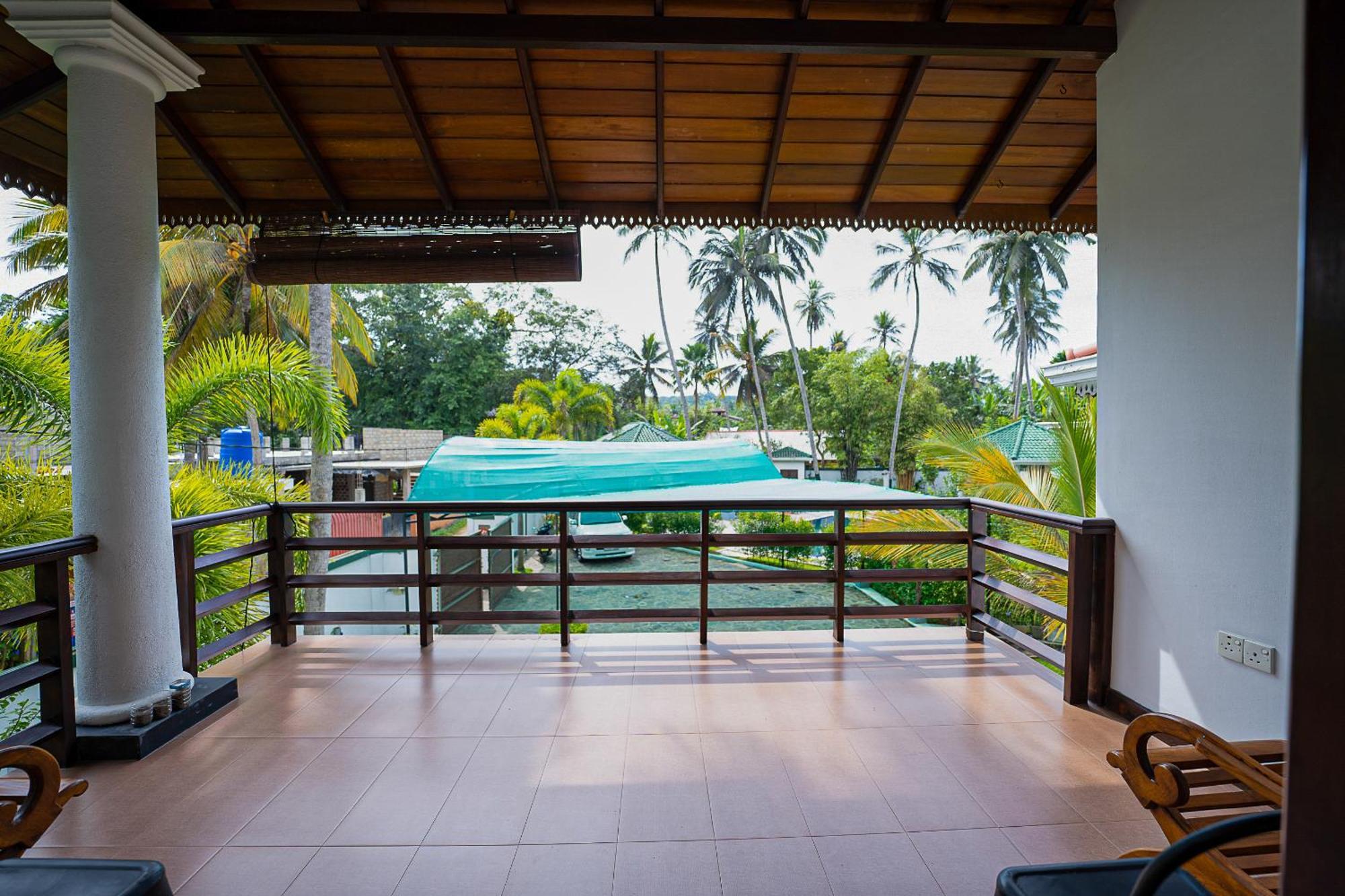 Helis Place Unawatuna Ngoại thất bức ảnh