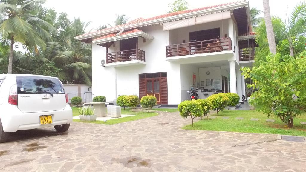 Helis Place Unawatuna Ngoại thất bức ảnh