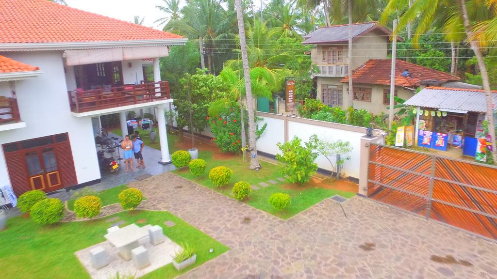 Helis Place Unawatuna Ngoại thất bức ảnh